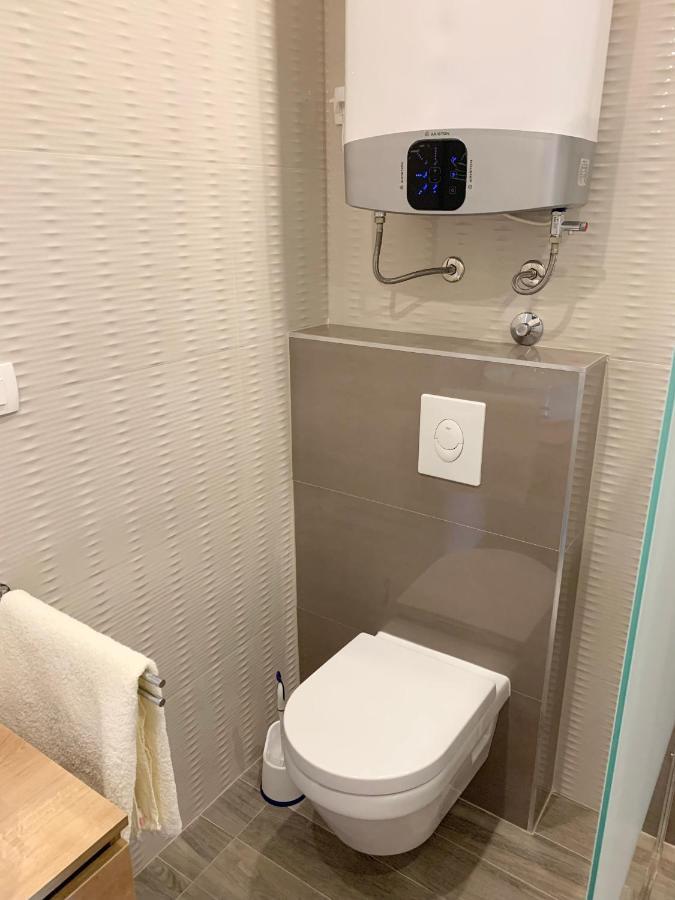 קרס Guesthouse Maver מראה חיצוני תמונה