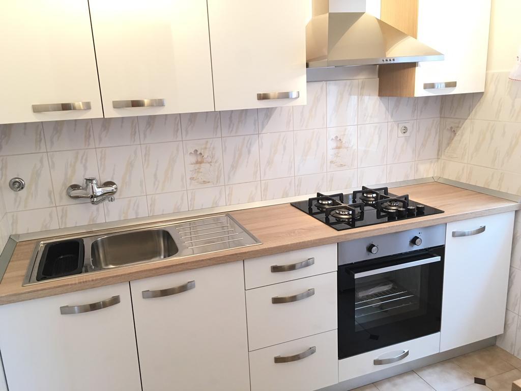 קרס Guesthouse Maver מראה חיצוני תמונה