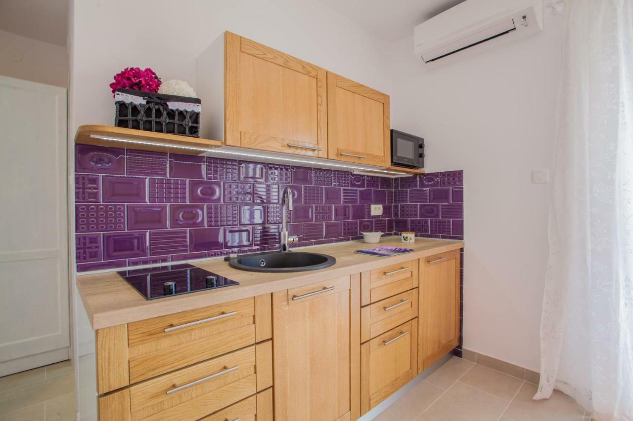 קרס Guesthouse Maver מראה חיצוני תמונה